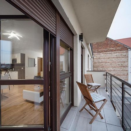 Agoston Apartman 4 - Boti Pécs Exteriör bild